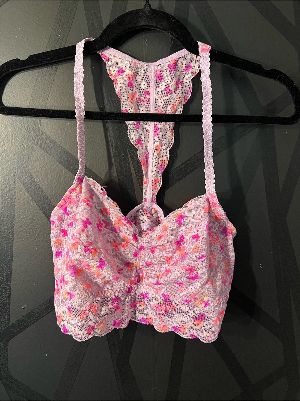 PINK Victoria’s Secret Floral Lace Racerback Bralette Lavender Size L